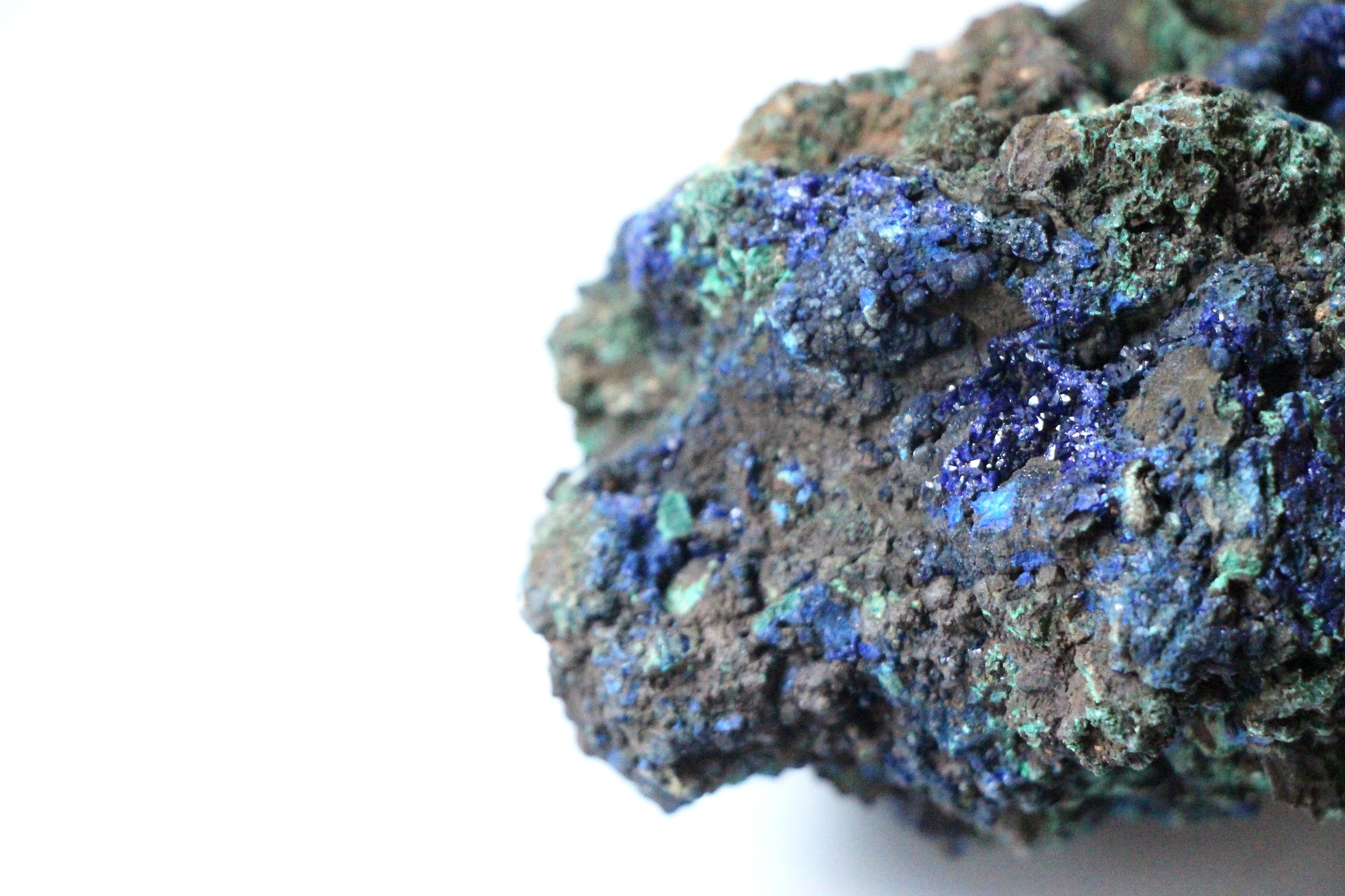 TOP SIGNS YOU RESPOND TO CRYSTAL ENERGY