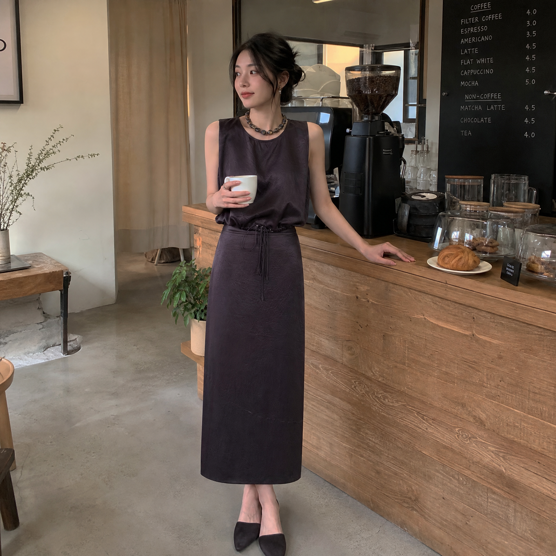 “Aurora” ash brown skirts / set