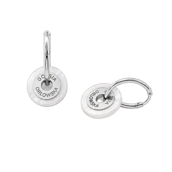 “Ciambella” 1.2cm Mother of Pearl Single Stone Earrings