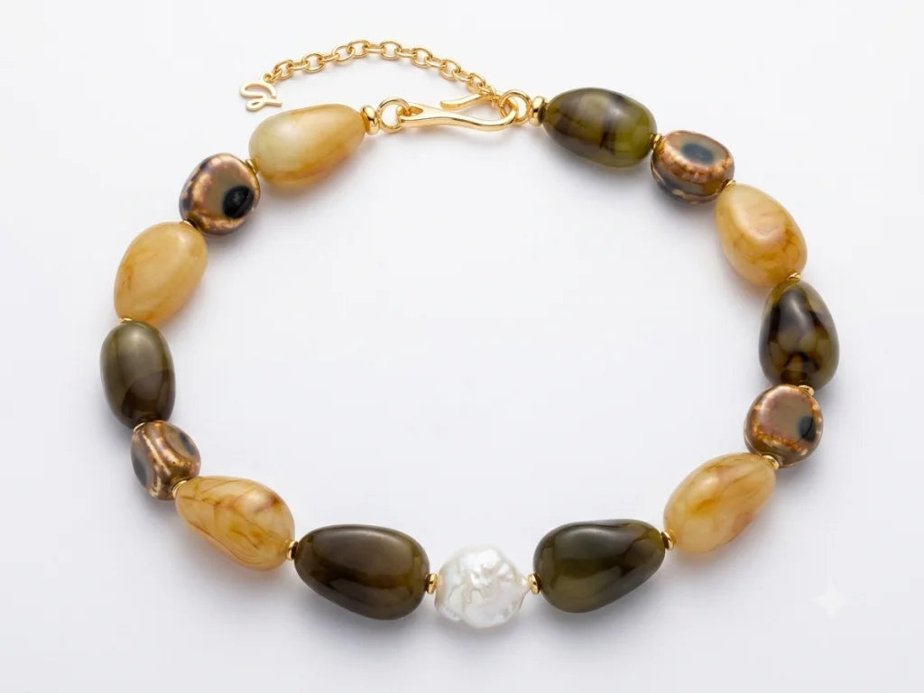 "Jupiter Dreams" Seashell Necklace