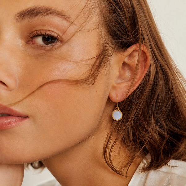 "Nati" Blue Lace Agate Rounded Net Earrings