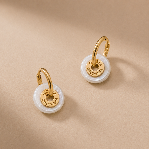 “Ciambella” 1.2cm Mother of Pearl Single Stone Earrings