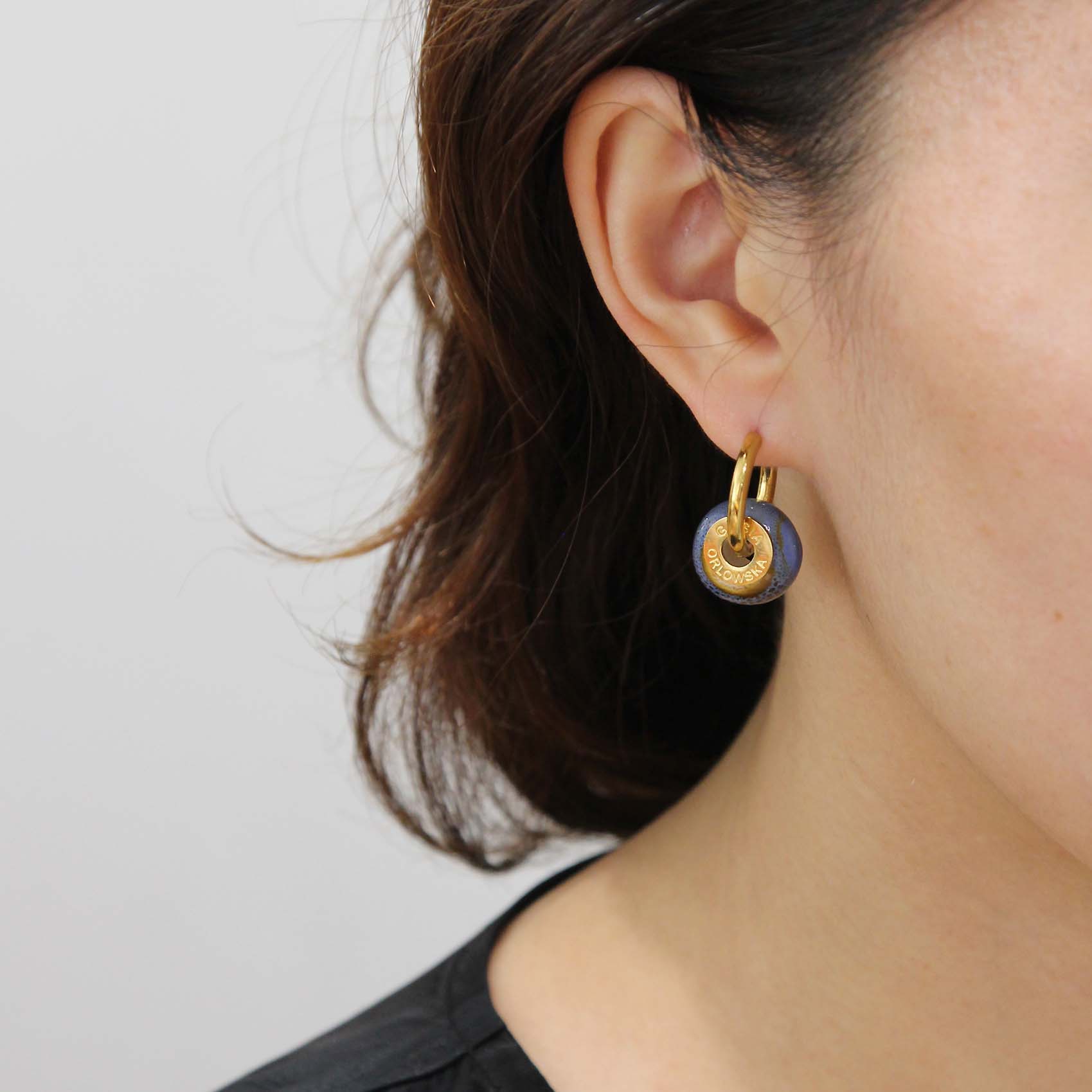 "CIAMBELLA MINI" 1.6CM Violet Ceramic Earrings