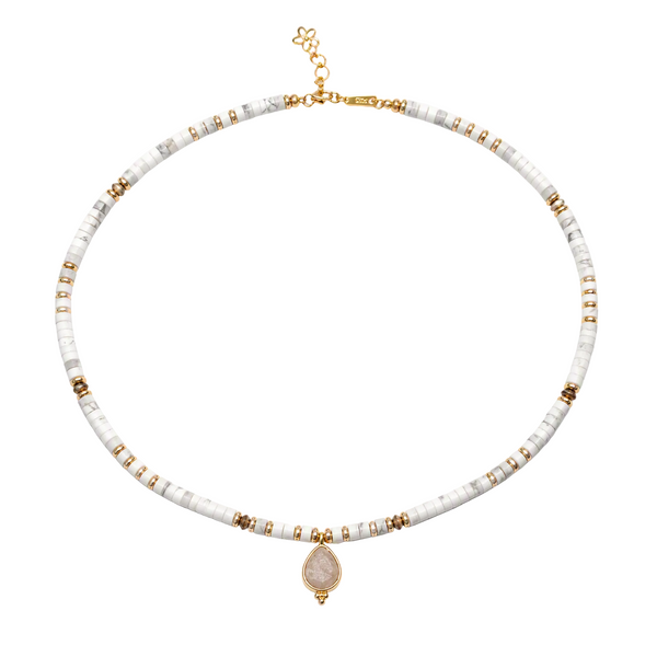 “AGERA” White Howlite Necklace