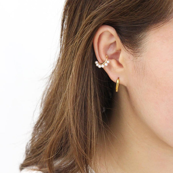 “Gloria” 10K Gold & Fresh Water Pearls Ear Cuff