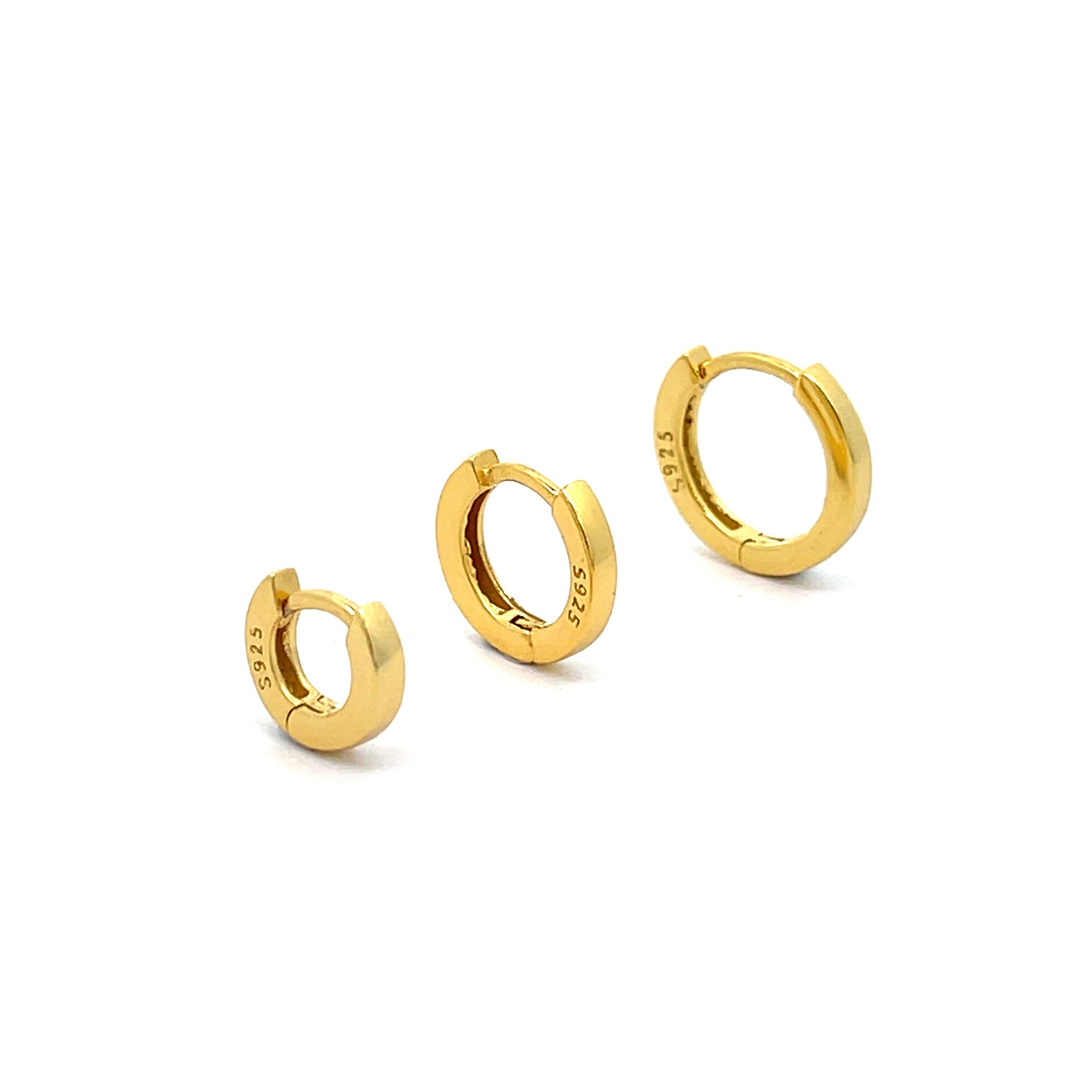 Miki" Basic Sterling Silver Huggie Earrings