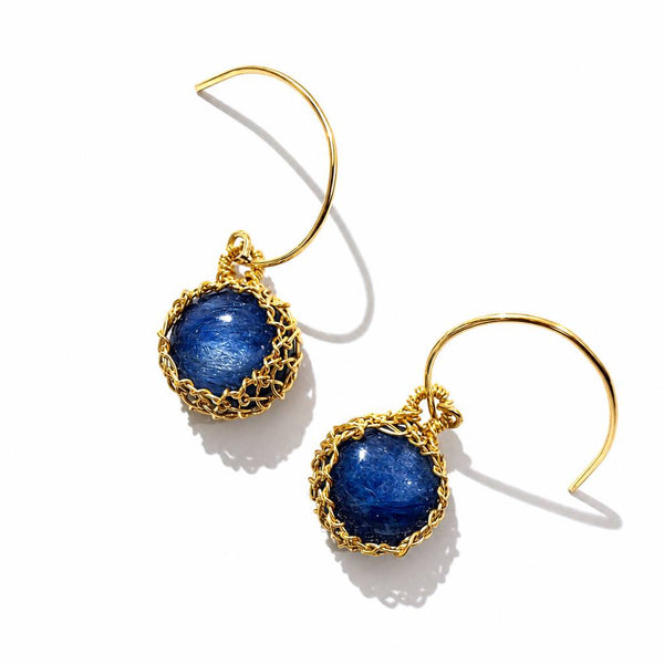 “Nati” Blue Kyanite Net Small Round Earrings