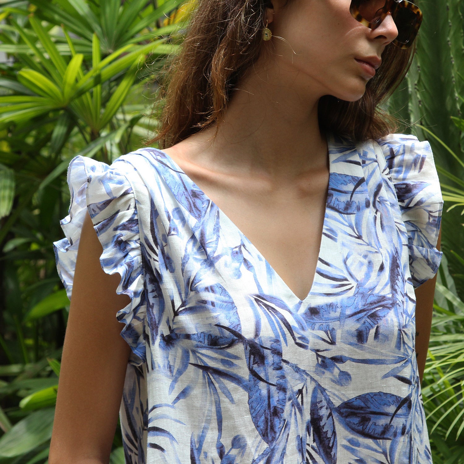 BEA Tropical Blue Leaves Dress: Shop Now!