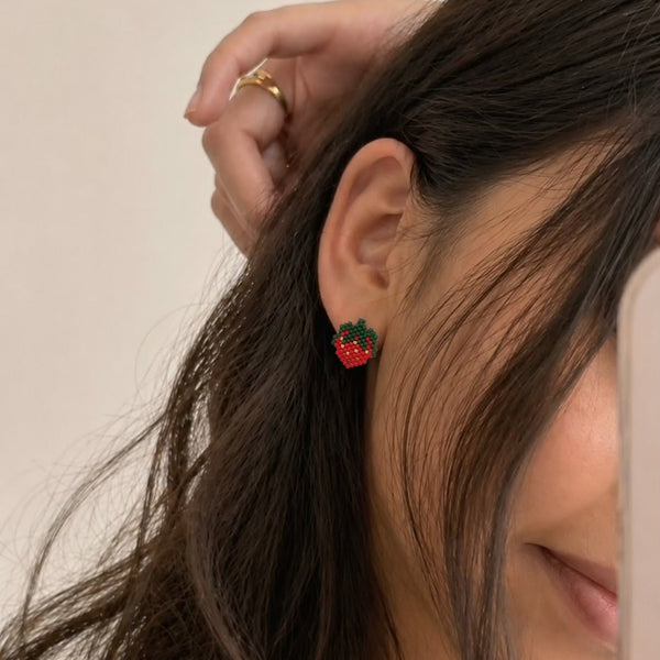 "STRAWBERRY" Mini Beaded Fruit Earrings