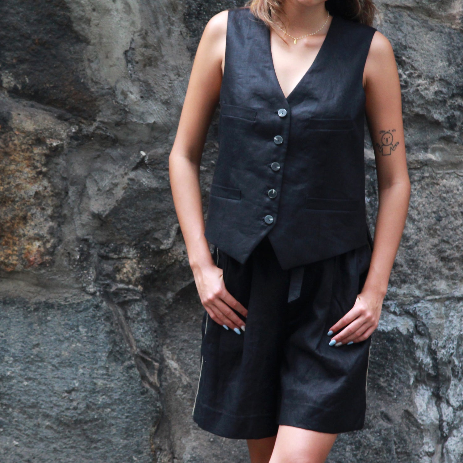 Stylish WILLA Linen Vest for Effortless Chic | Gosia Orlowska