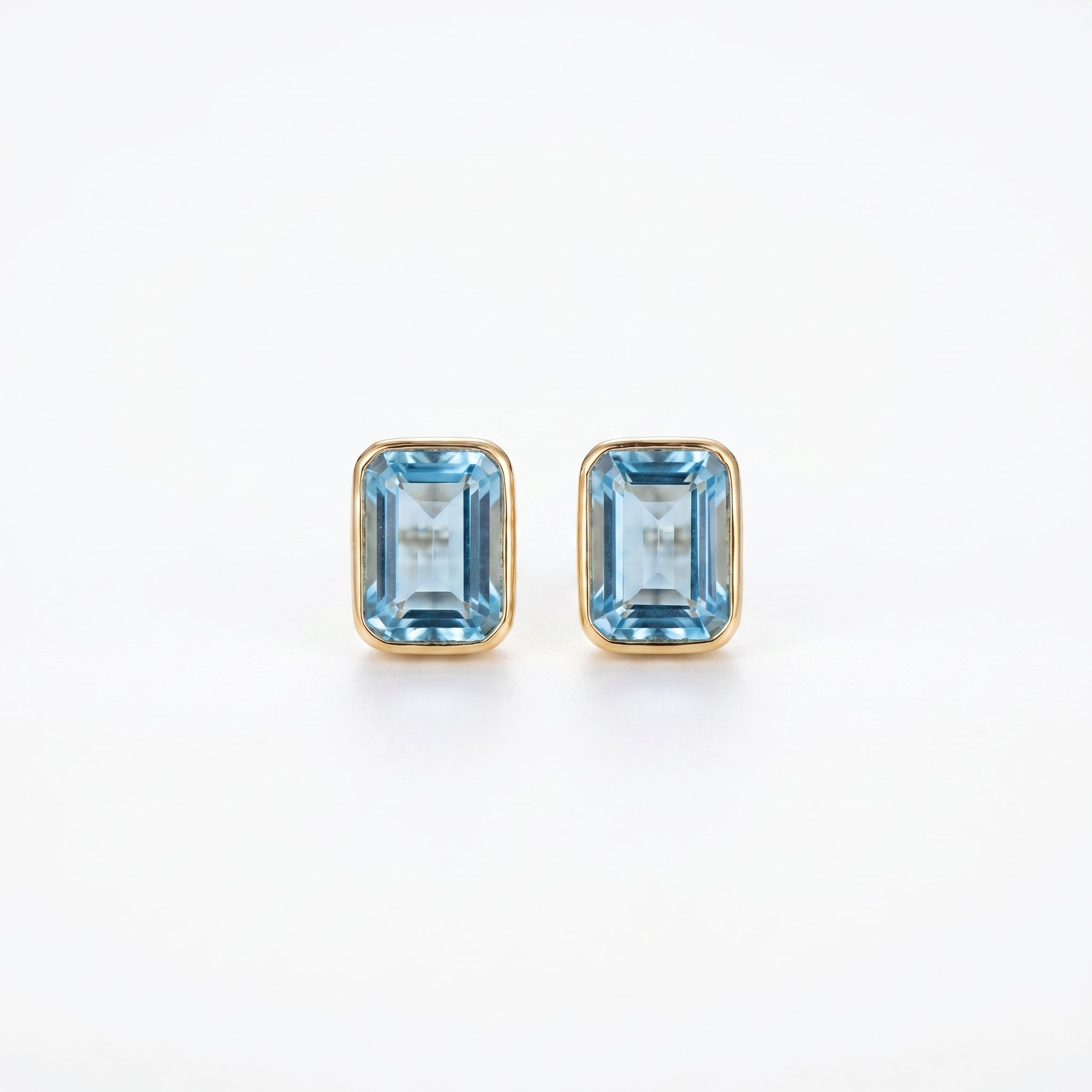 9K GOLD BLUE TOPAZ EARRINGS