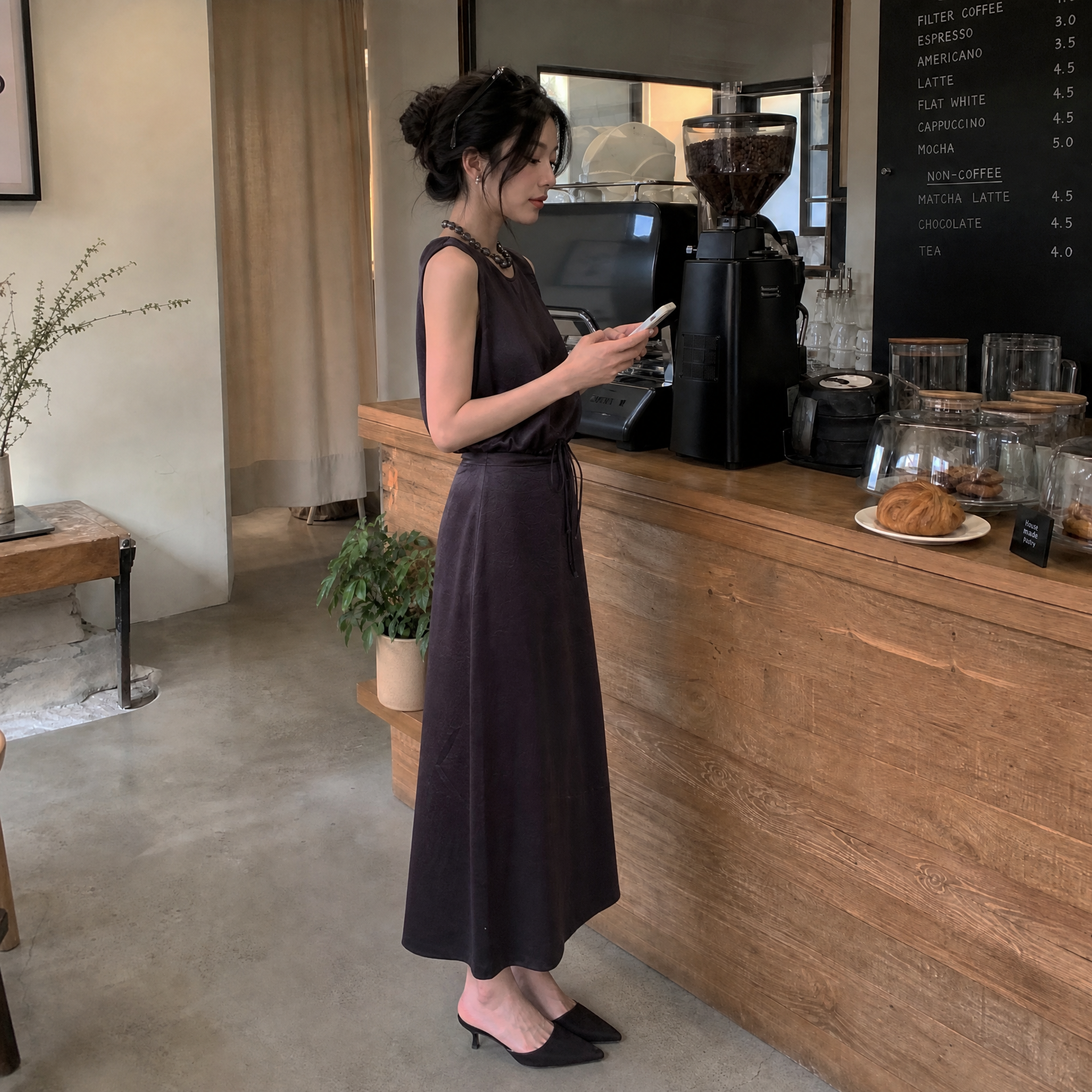“Aurora” ash brown skirts / set