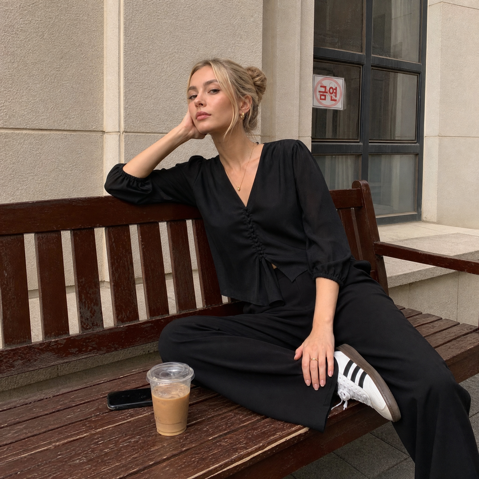 CARMEN BLACK LINEN BLOUSE