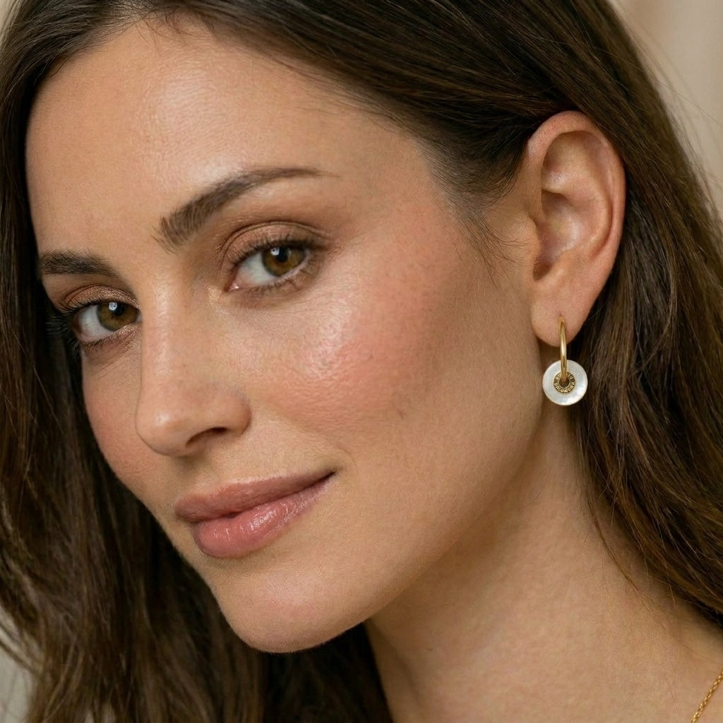 “Ciambella” 1.5cm Mother of Pearl (white) Earrings