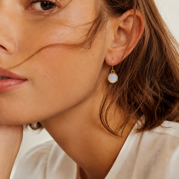 "Nati" Blue Lace Agate Rounded Net Earrings