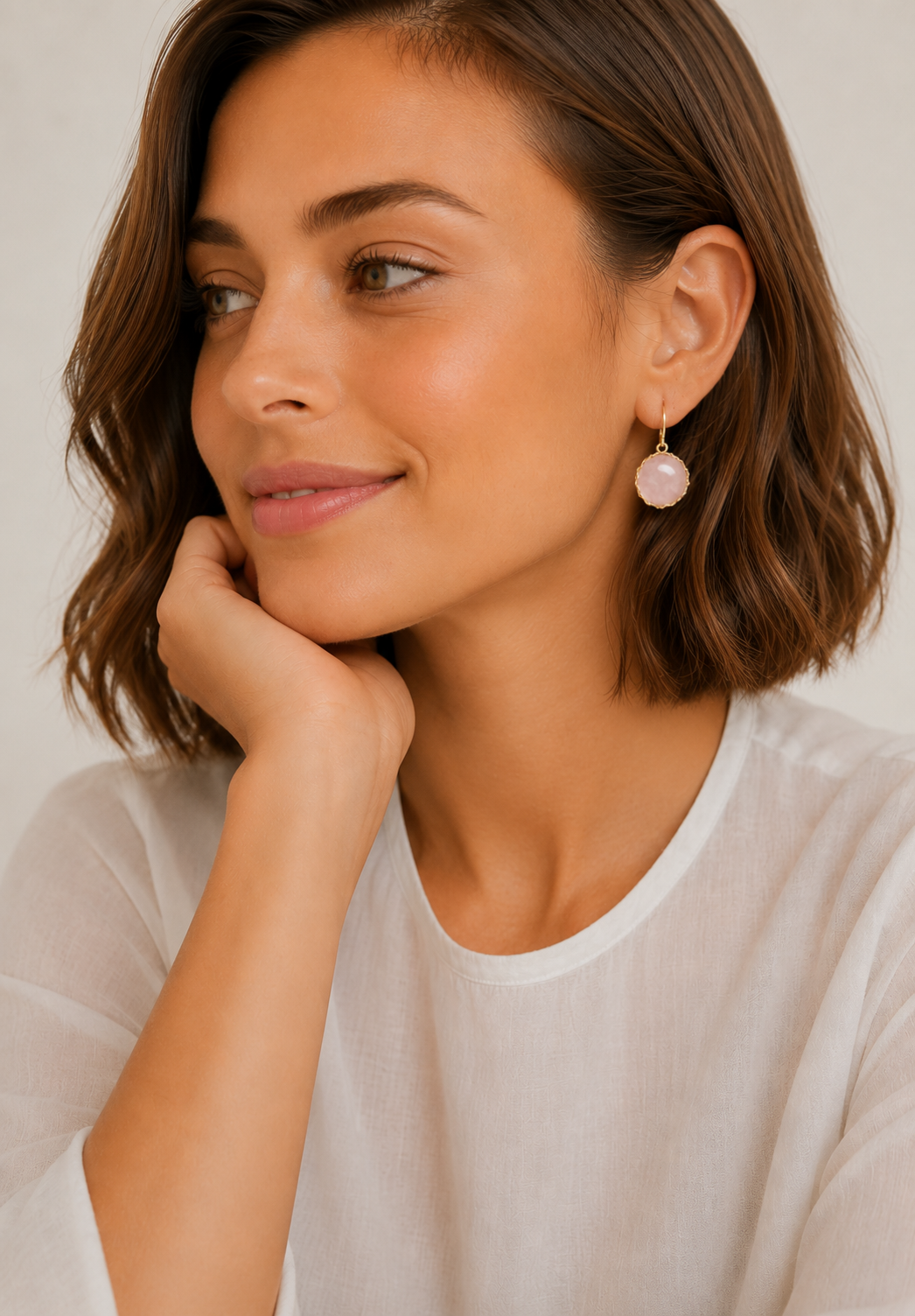 "NATI" ROSE QUARTZ NET ROUND EARRINGS