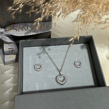 “TOBELOVED” Vibrant Heart GIFT SET