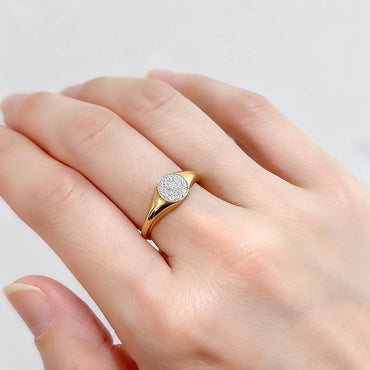 “Mahina” Illuminated Full Moon Zirconia Signet Ring