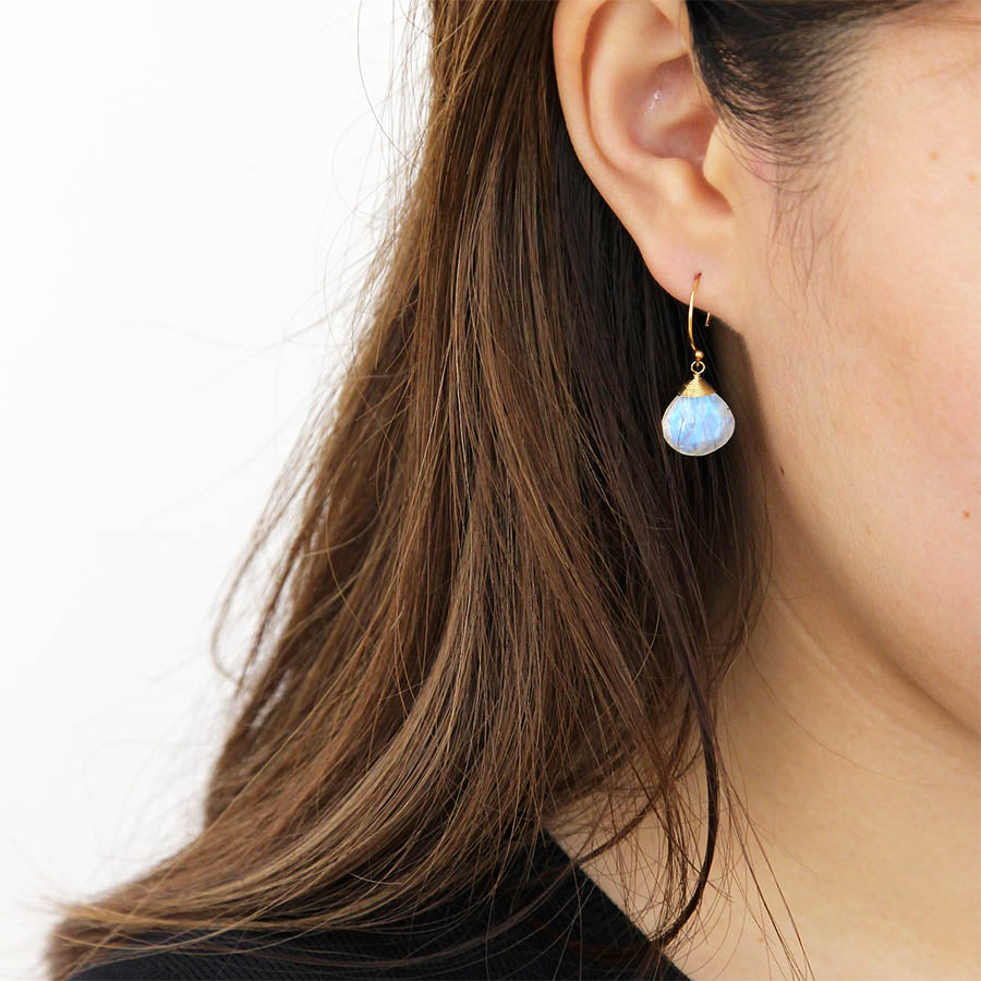 “Ava” Moonstone Drop Earrings