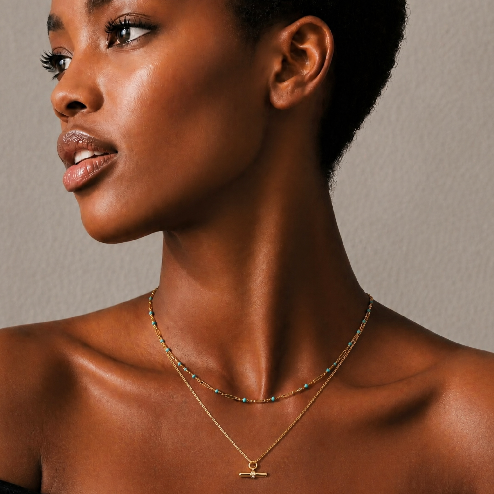 “Azan” Balanced T-Bone Zirconia Charm Necklace