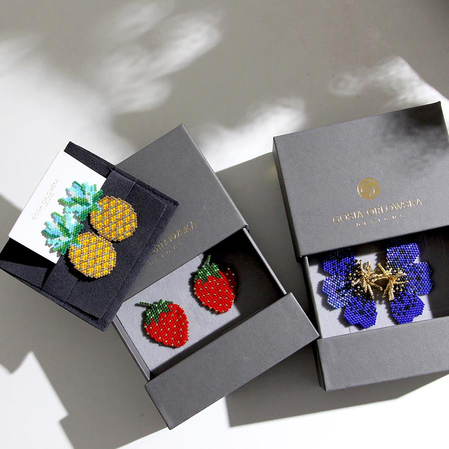 "STRAWBERRY" BEADED FRUIT EARRINGS