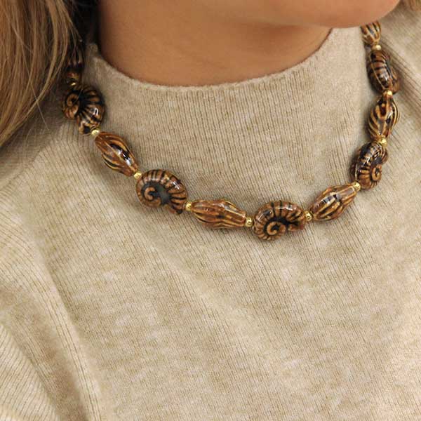 “Del Mare” Ceramic Seashell Choker - Beach Sand Brown