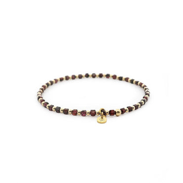 “Yaiza” Garnet 2mm Square Beads Bracelet