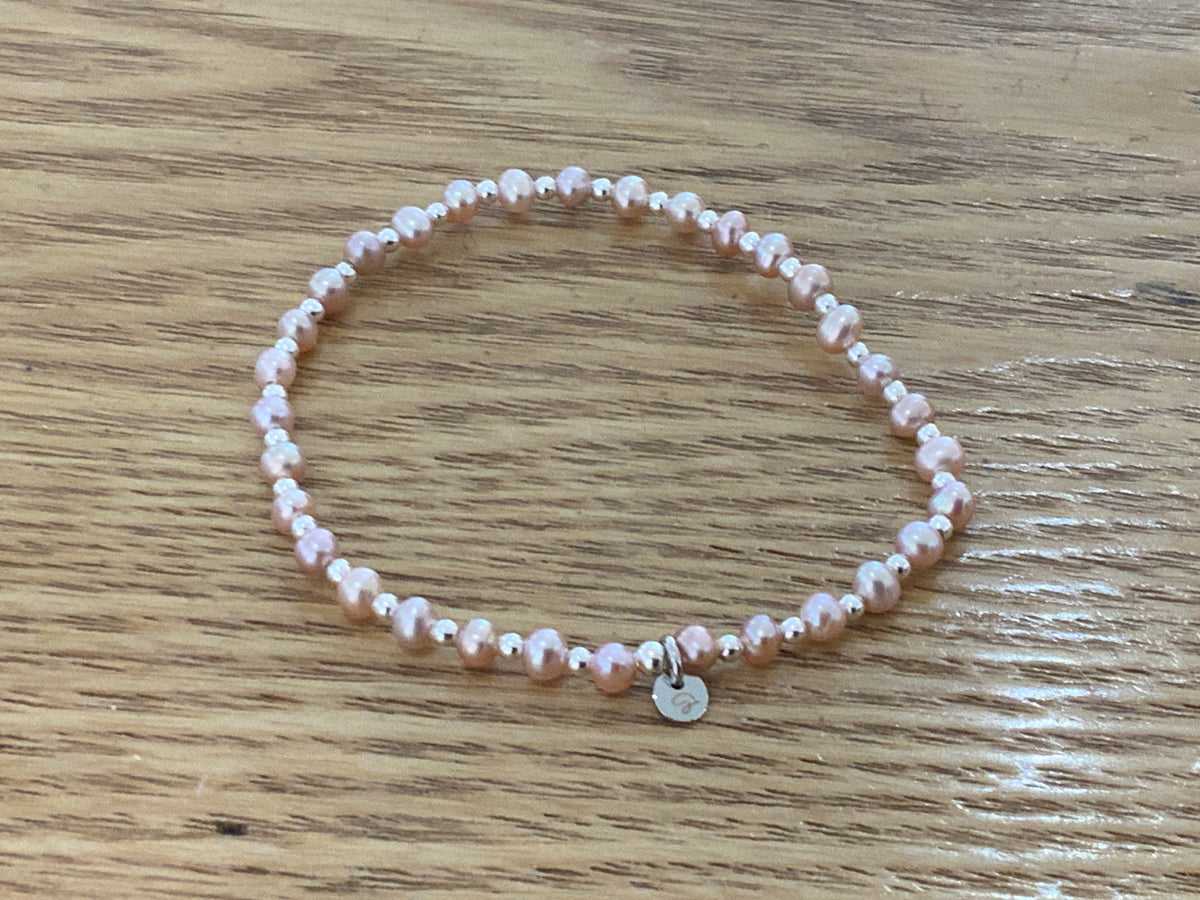 @White//“Skye” Fresh Water Pearls Bracelet