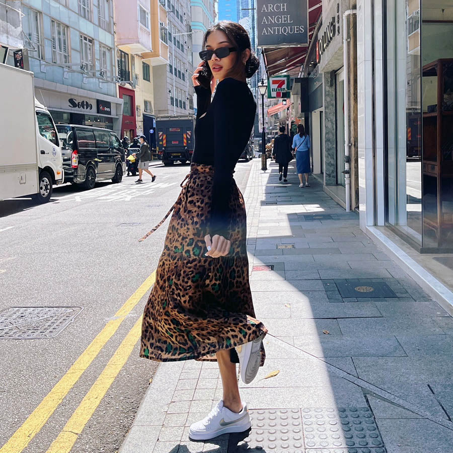 “Lorna” Leopard Print Midi Silk Skirt