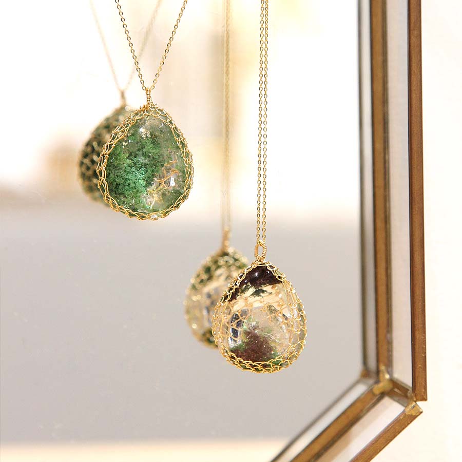 "Nati" Green Phantom Net Necklace / BIG