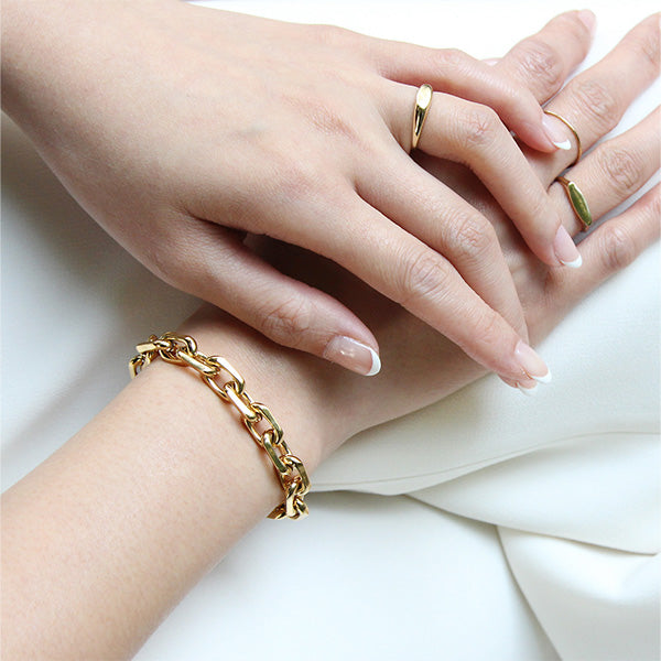 "SHAYE" Trace Chain Bracelet