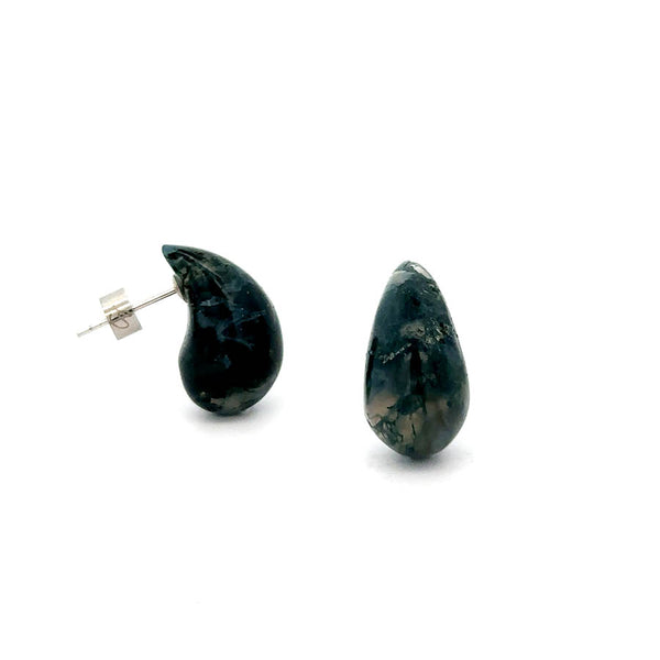 “TEARRA”  1.9 cm STUD EARRINGS