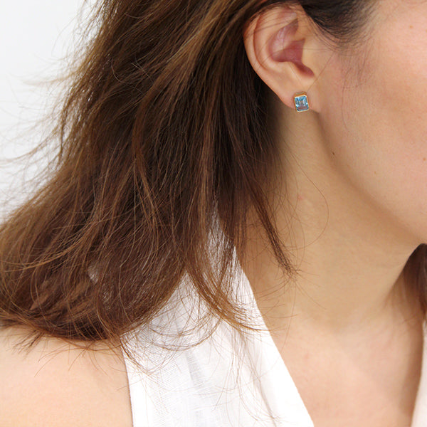 9K GOLD BLUE TOPAZ EARRINGS