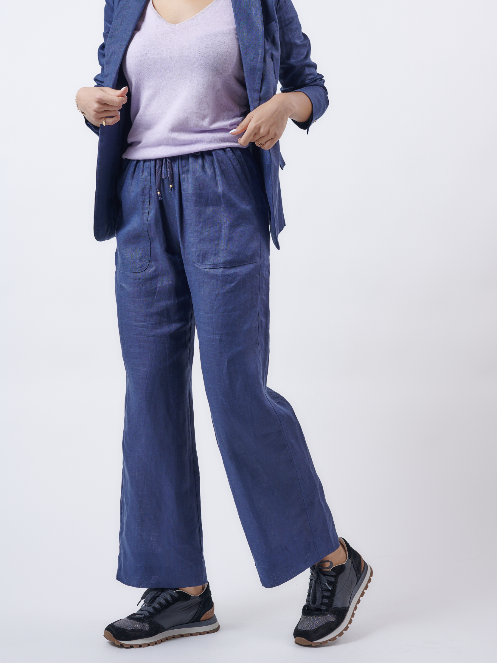 Elevate Your Look: SOFIA Linen Pants in Navy Blue