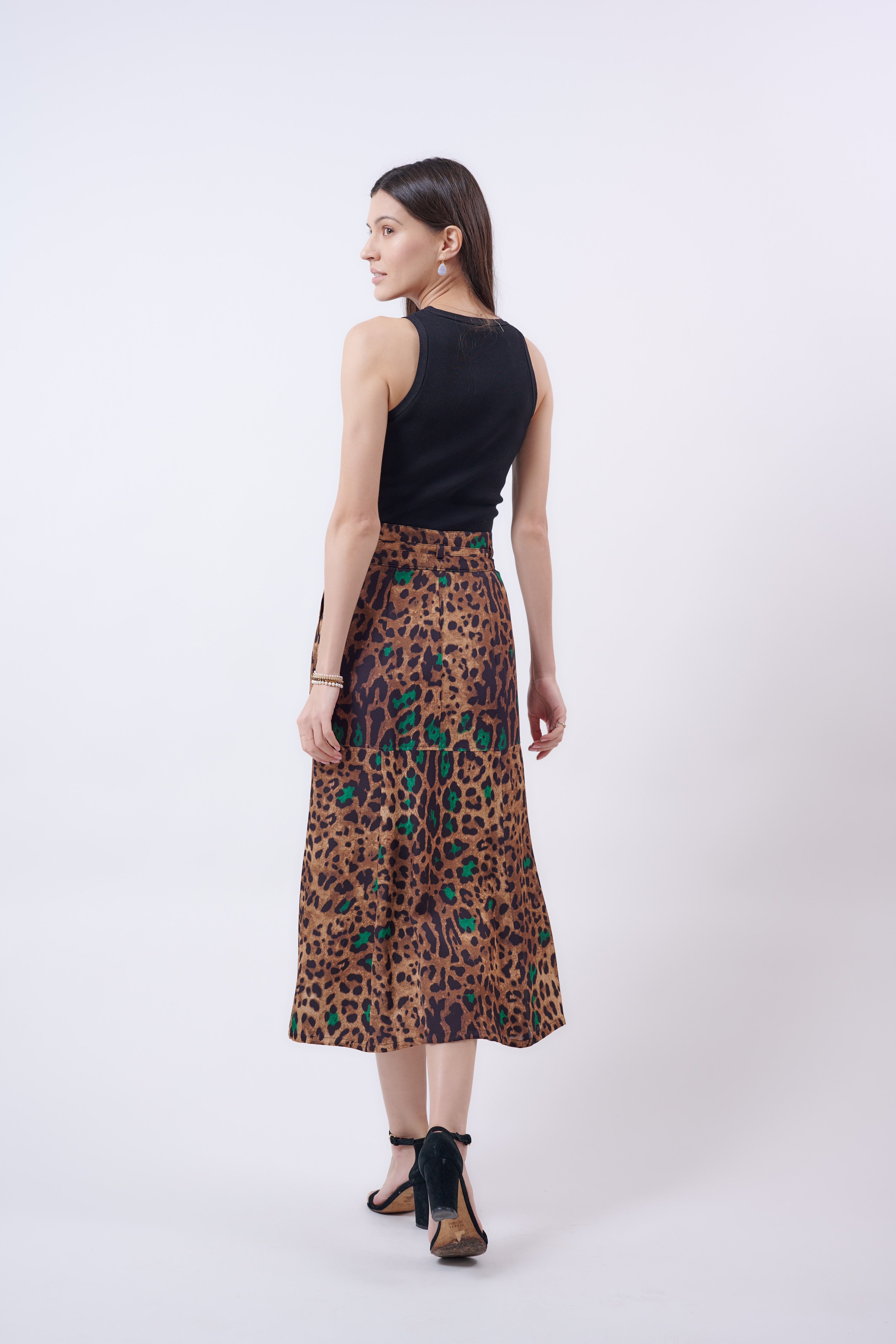 “Lara” Leopard print midi silk skirt